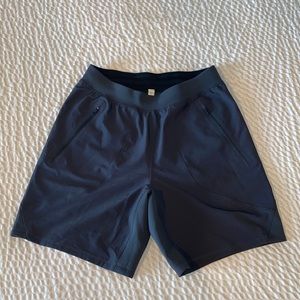 🫐Excellent + Near New Men Blue Gray